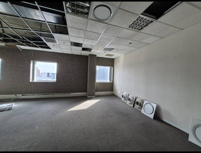 306M² OFFICE TO LET IN ROSEBANK